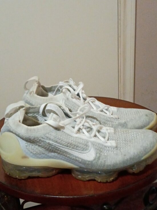 Nike Shoes - Nike Air Vapormax 2021 Flyknit Women's Gray White Running Shoes SIZE 7.5